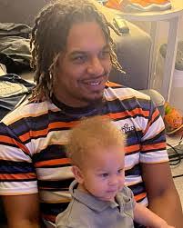 Calvin Cambridge's Instagram, Twitter & Facebook