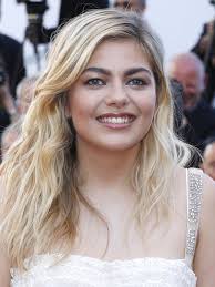 Louane bour 's fan club site!. Louane Age Age Net Worth Popular People Actresses Musician