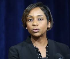 Gaming Commission chairwoman to step down