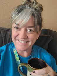 Cheers to Thursday 😁 It's my day off, one kid is at school other is  sleeping Enjoying me time this morning Have a great day