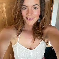 Danielle Rieger's Instagram, Twitter & Facebook