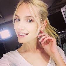 Hannah Vincent's Instagram, Twitter & Facebook