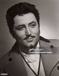 896 Fritz Singer Stock Photos, High-Res Pictures, and Images