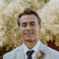 Tanner Leon's Instagram, Twitter & Facebook