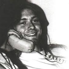 Pin By Nadia Lounge On Kurt Cobain In 2020 Nirvana Kurt Cobain Nirvana Kurt Foo Fighters Dave Grohl