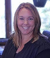 Maureen Heller's Instagram, Twitter & Facebook