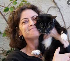 Angie Rubin's Instagram, Twitter & Facebook