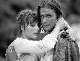 Anna dymna (64 l.) dziś z uwagą dobiera swoje role i nie gra tak dużo jak kiedyś. Rola W Kultowym Serialu Nie Przyniosla Im Szczescia Dopadla Ich Klatwa Janosika Super Express Wiadomosci Polityka Sport