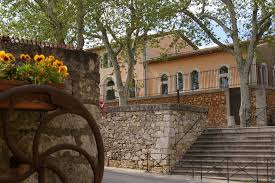 Pour tout savoir sur l'eau qui coule au robinet, un dossier complet de 20 minutes avec le centre d'information sur l'eau. Puechabon Communaute De Commune De La Vallee De L Herault