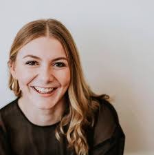 Joan Harpham's Instagram, Twitter & Facebook