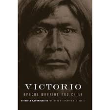 Mangas Coloradas: Chief of the Chiricahua Apaches (Volume 231) (The  Civilization of the American Indian Series): Sweeney, Edwin R.:  9780806142395: Amazon.com: Books