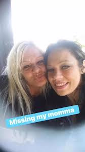 Natasha Manley's Instagram, Twitter & Facebook