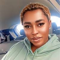 Akua Antwi's Instagram, Twitter & Facebook