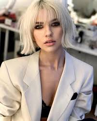 Official video of lidia buble playing sub apa looking for a new jam ? Picture Of Lidia Buble