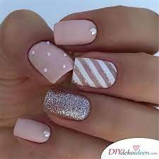 Durch die stetige weiterentwicklung der produkte, des handwerkzeugs und 3 nageldesign selber machen auch für naturnägel. 35 Nageldesign Fur Kurze Nagel Ideen Ganz Leicht Kurze Nagel Lackieren Quadratische Acrylnagel Matte Nagel Feather Nails