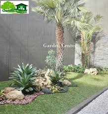 Selain tanaman, taman minimalis juga bisa semakin terlihat cantik jika anda menggabungkan beberapa elemen. 20 Tanaman Untuk Taman Minimalis Di Halaman Rumah