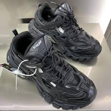 Balenciaga Track Sneakers Black And Green Balenciaga Track 2 Sneakers Black In 2020 Sneakers Men Fashion Sneakers Sneakers Black