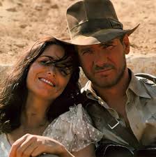 Ich hätte gern ein Poster davon: Harrison Ford-Karen Allen Jäger des  verlorenen Schatzes BTS 1980/1 : r/OldSchoolCool