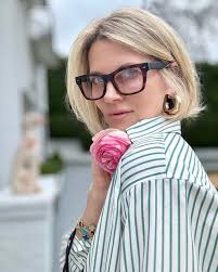 It might be May-Gray in sunny LA But everything's coming up roses thanks  too @lookopticusa