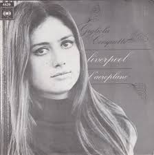 1964 yılında mario panzeri'nin yazdığı ve nicola salerno'nun bestelediği non ho l'età parçasıyla sanremo müzik festivali'nde ödül kazandı. Nostalgia Gigliola Cinquetti E Uma Cantora Atriz Facebook