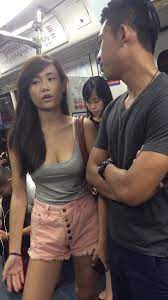 Bộ phim linh lung xoay quanh câu chuyện về một vùng đất bí ẩn tên tú xuyên đã có rất nhiều truyền thuyết tốt đẹp từ thời tiền cổ. Anna Ong Lye Lung