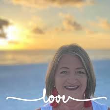 Does surgeon prescribe pain medication 4-6 weeks post-surgery?