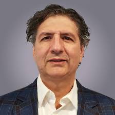 Bruce Belanger's Instagram, Twitter & Facebook