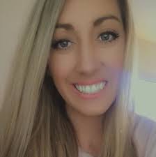 Holly Wyrembelski at Salon 110