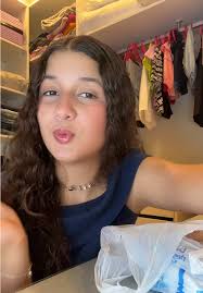 Dani.Lara (@dani.larinha)