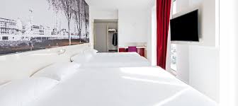 Banks hotel is in een groene wijk van antwerpen binnen een korte afstand van zuid the south. Book In Our B B Hotel In Antwerp South Close To The City Centre
