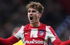 Entdecke atlético madrid auf nike.com. Watch Griezmann Fire Atletico Madrid Ahead Against Levante
