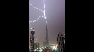 It cost approximately 1.5 billion us dollars to construct and the development includes a range of luxurious homes and hotels. Burj Khalifa Dubai Struck By Lightning During Storms 829 Mt Tall Burj Khalifa Youtube