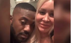 Sarah Baller's Instagram, Twitter & Facebook