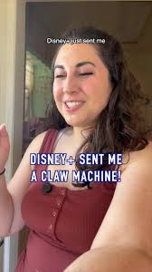 #ad #gifted Disney+ sent me a CLAW MACHINE!!! Shay and I had way too much  fun with this hahah 😂 Thank you so much @Disney+ this was awesome!  #DisneyPlus #Bluey #AgathaAllAlong