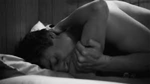 How to get you aroused in 10 nsfw gifs - We Love Good Sex