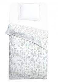 Housse de couette 100 x 140 cm + taie d'oreiller iris & lali 67,90 € noukie's housse de couette 100x140 cm anna & milo grise 68,90 €. Housse De Couette Antipipi 100x140 Foret Louis Le Sec File Dans Ta Chambre