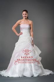 We did not find results for: Brautmode Laufen Hochzeitskleider Brautkleider Bayard Brautmode