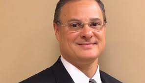 Combonis honor Joe Russo