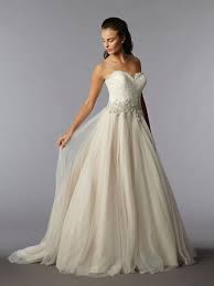Kleinfeld bridal may suggest and recommend alteration companies for this gown upon request. Kleinfeld Plus Size Wedding Dresses Wedding Dresses