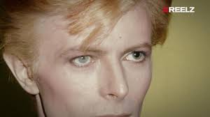 The real story behind the singer's unique eyes. Hear About David Bowie S Eye From The Man Who Did It Autopsy Reelz Youtube