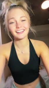 Sonja Kay's Instagram, Twitter & Facebook