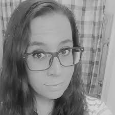 Cecilia Sutherland's Instagram, Twitter & Facebook