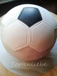 Tortenliebe Mein Susses Hobby Fussball Tutorial Fussball Torte Torten Kuchen Mit Fondant