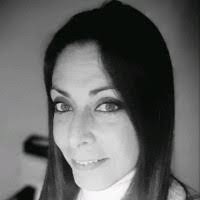 Anna Colandrea's Instagram, Twitter & Facebook