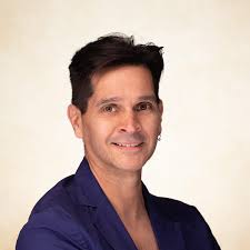 Charles Torres's Instagram, Twitter & Facebook