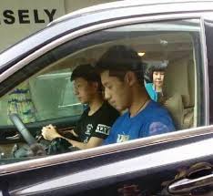 The current olympic and world champion, he is ranked number 3 in the world by the international ta. Ma Long 2021 Dating Net Worth Tattoos Smoking Body Facts Taddlr