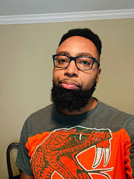 Lela Bryan's Instagram, Twitter & Facebook