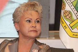 Quién es Isabel Merlo a quien perfilan como nueva titular de SEP Puebla?