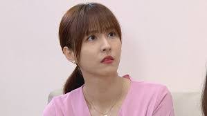 Mandy Wei's Instagram, Twitter & Facebook