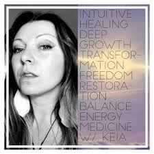 good morning lovelies..... a day of rest for me today. I had great fun  using my medicine of "seeing" yesterday... greeting folks as they came to  the door, being helpful as they